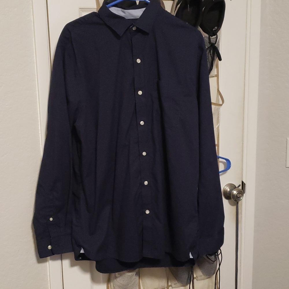 Van heusen dressshirt
